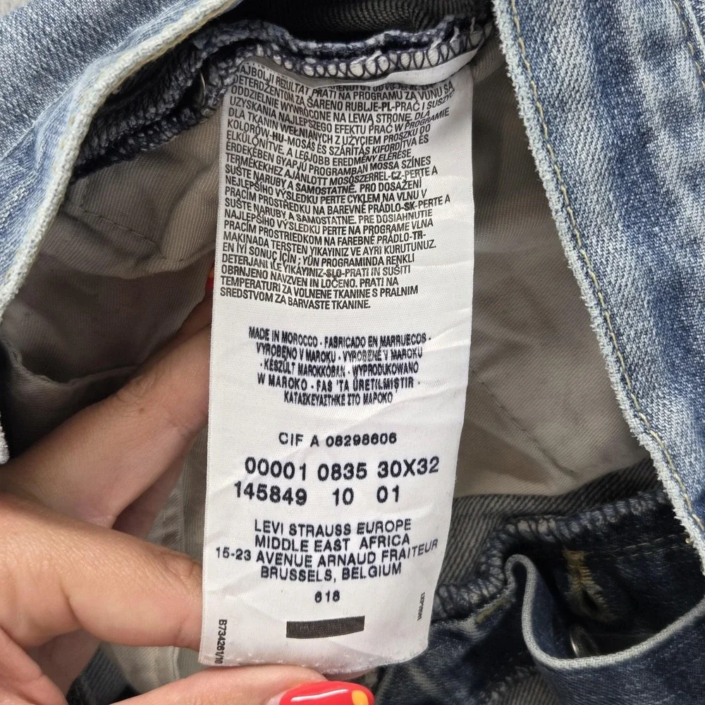 Vintage Levis Engineered Jeans Mens 30x32 Blue Twisted Button Fly Medium Wash